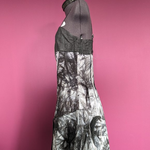 Forla Paris Ava Sleeveless Mini Dress in Black & White - Picture 3 of 13